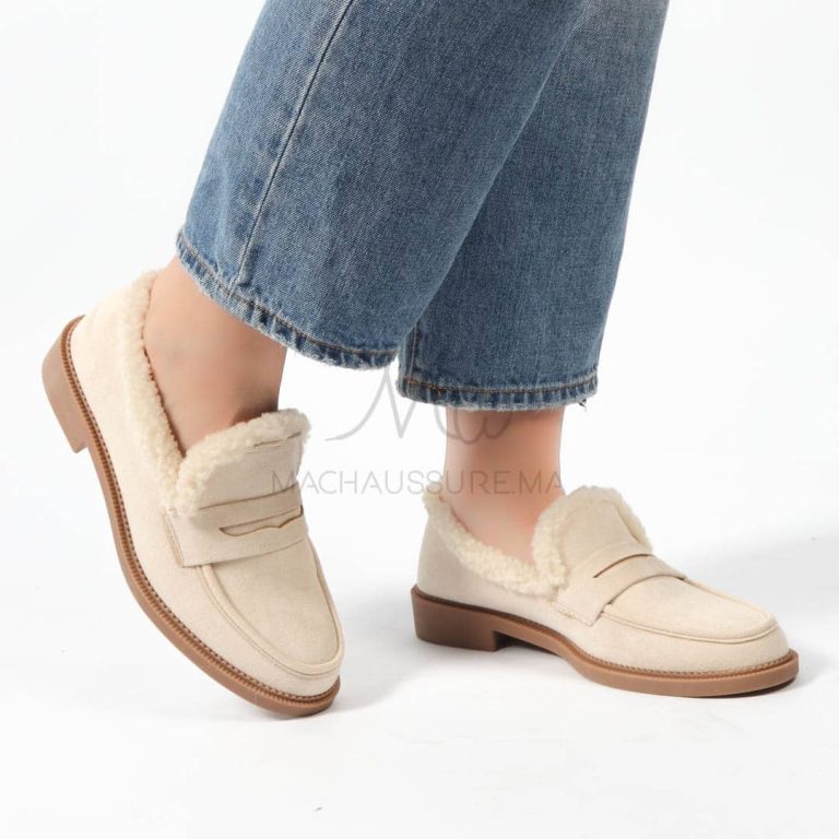 Azil – Mocassins en daim avec fourrures en Beige