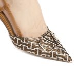 Sabra - Escarpins demi talon en Camel – Image 2