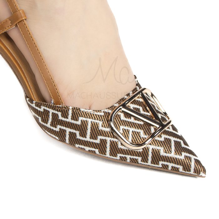 Sabra - Escarpins demi talon en Camel – Image 2