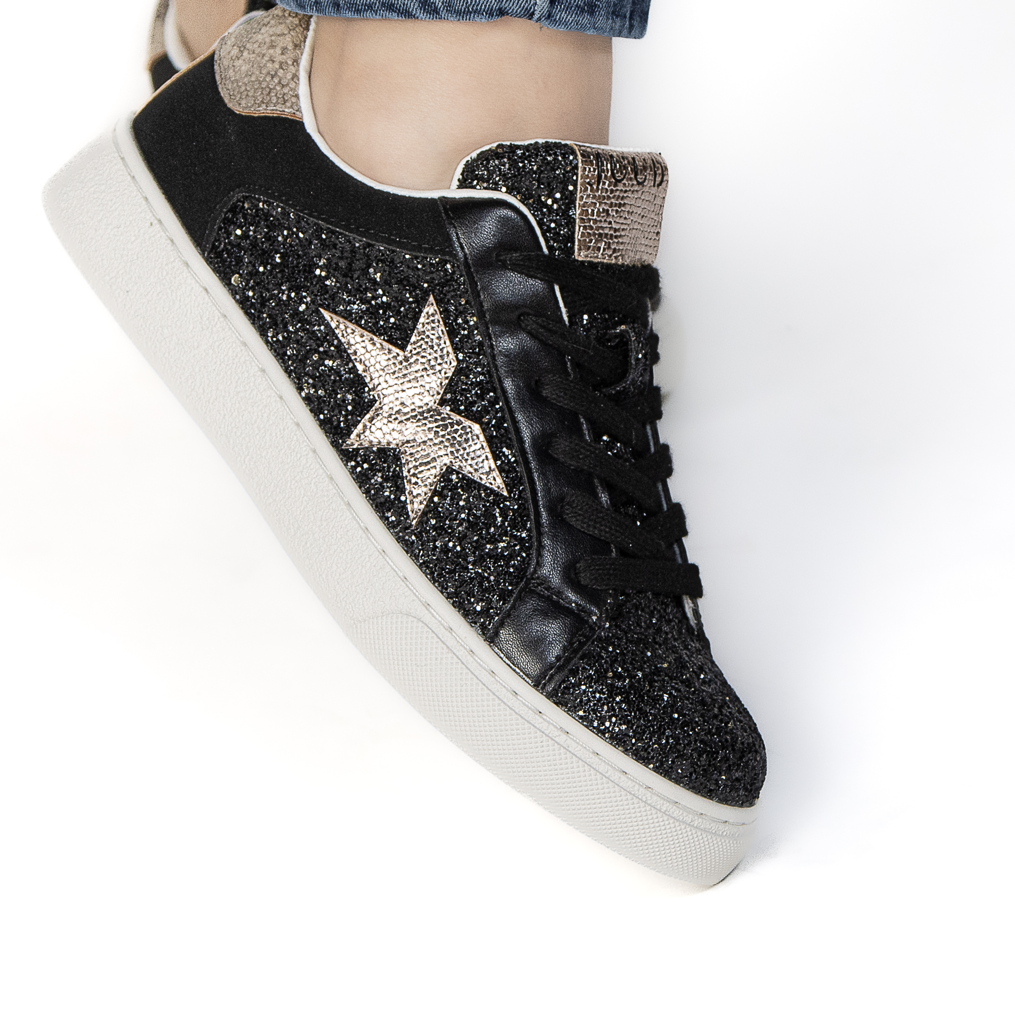 TE-07-SRNoir-37_4 Glam – Baskets Femmes en Noir – Image 3