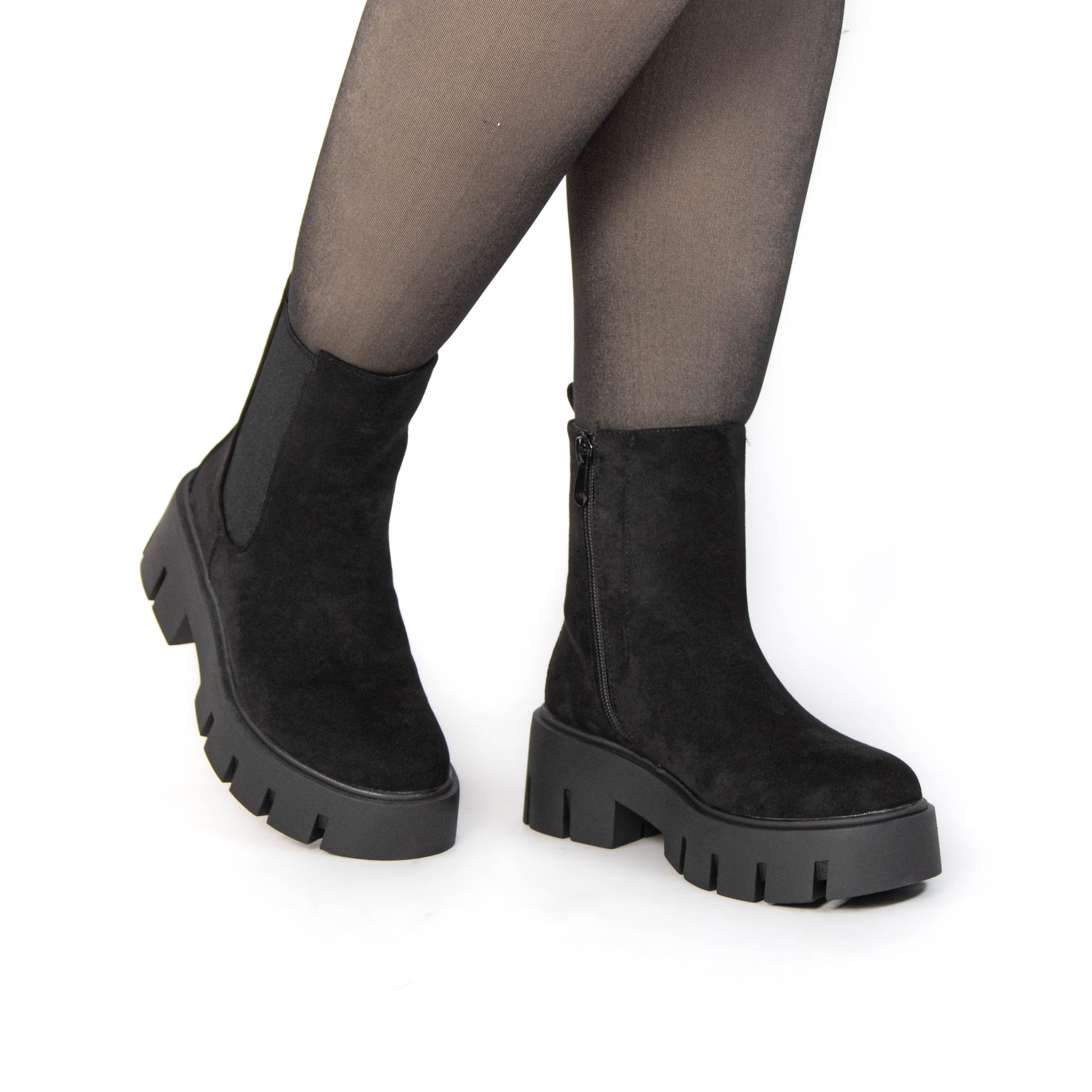 TE-113-FDNoir-38_3 AMANDA – Bottines femmes en Noir – Image 4