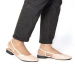 LOLA – Escarpins à bride plat en Beige – Image 2