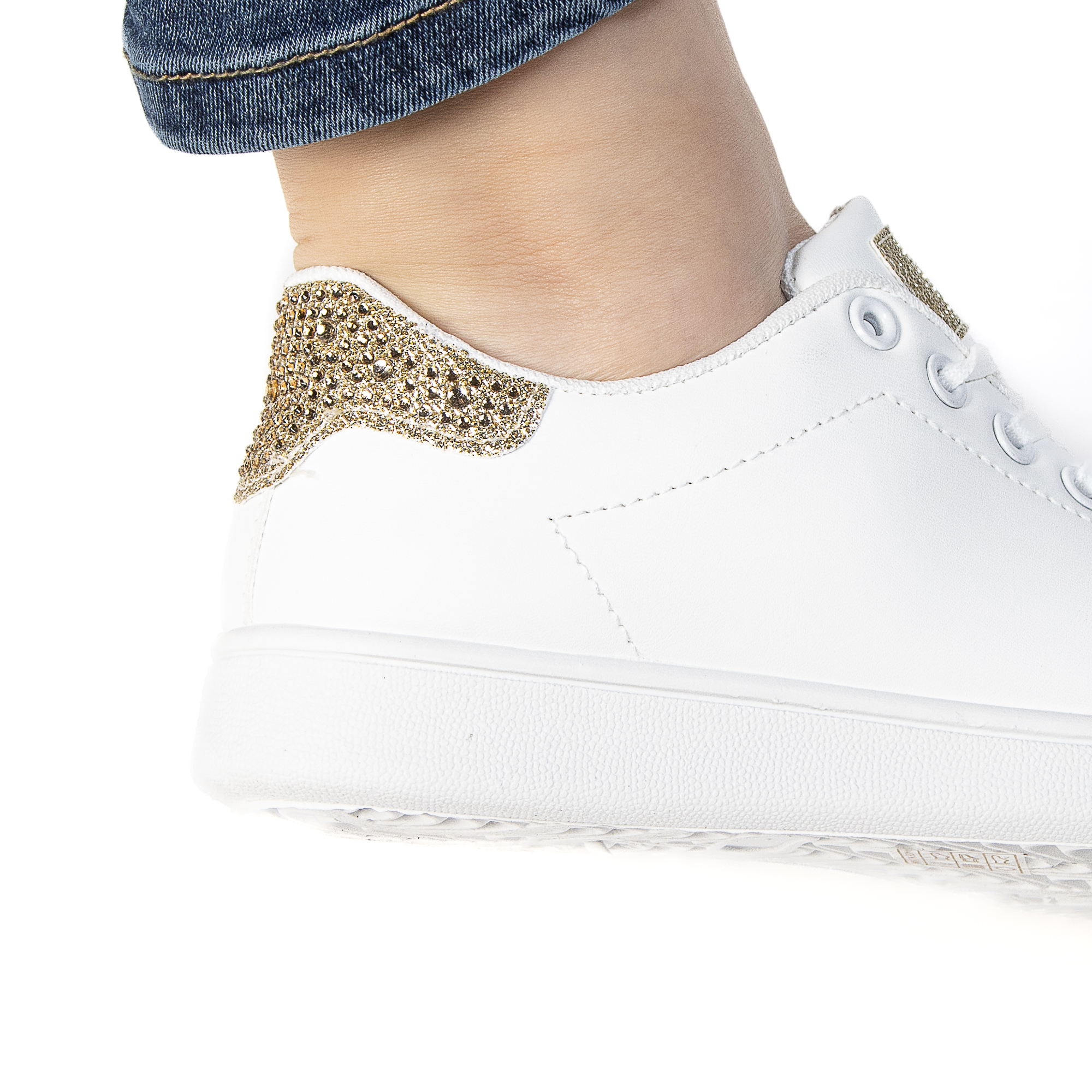 TE-622-MADore-37_7 Evander – Baskets femmes en Doré – Image 5