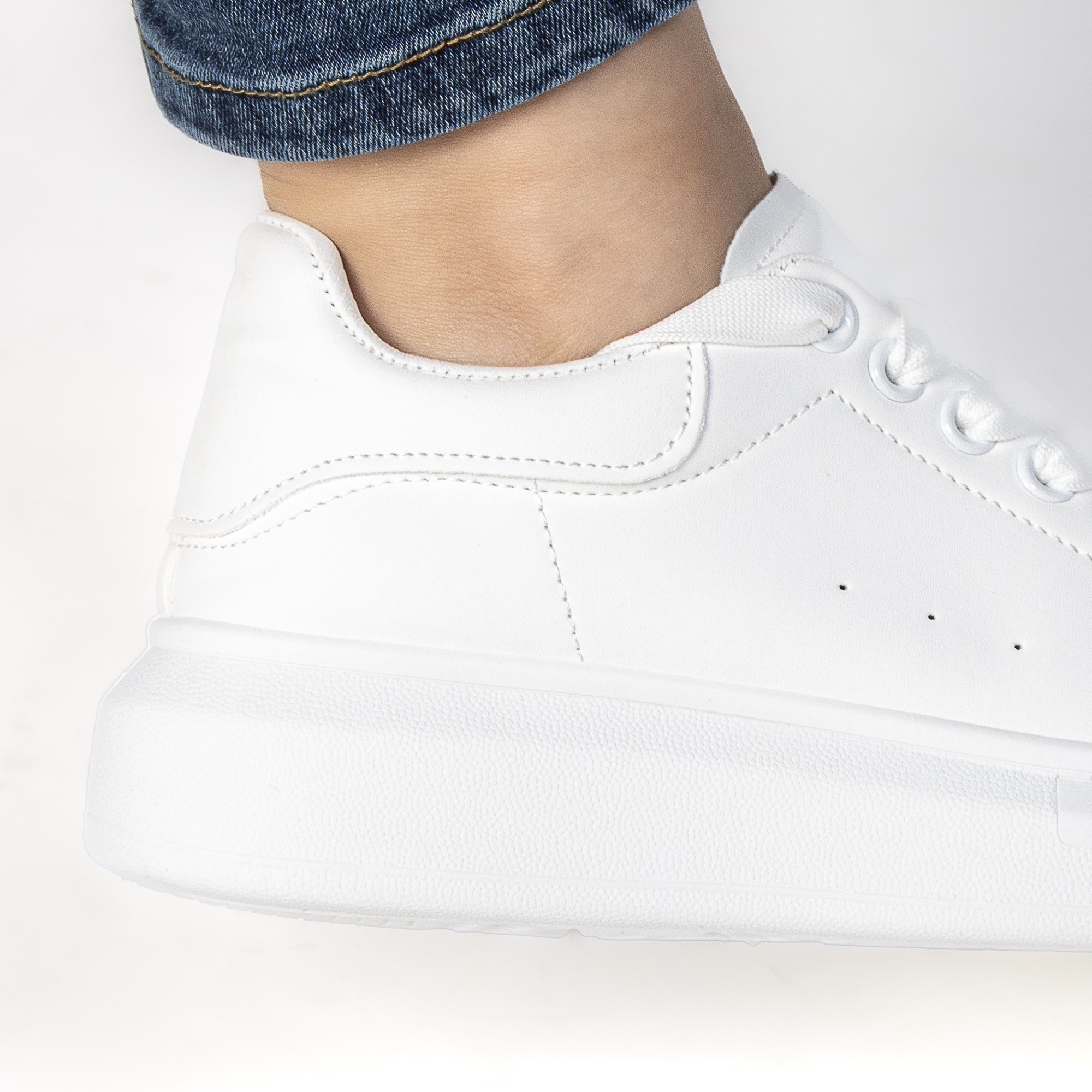 TE-7205-MABlanc-37_7 IRIS – Baskets à plateforme en Blanc – Image 5