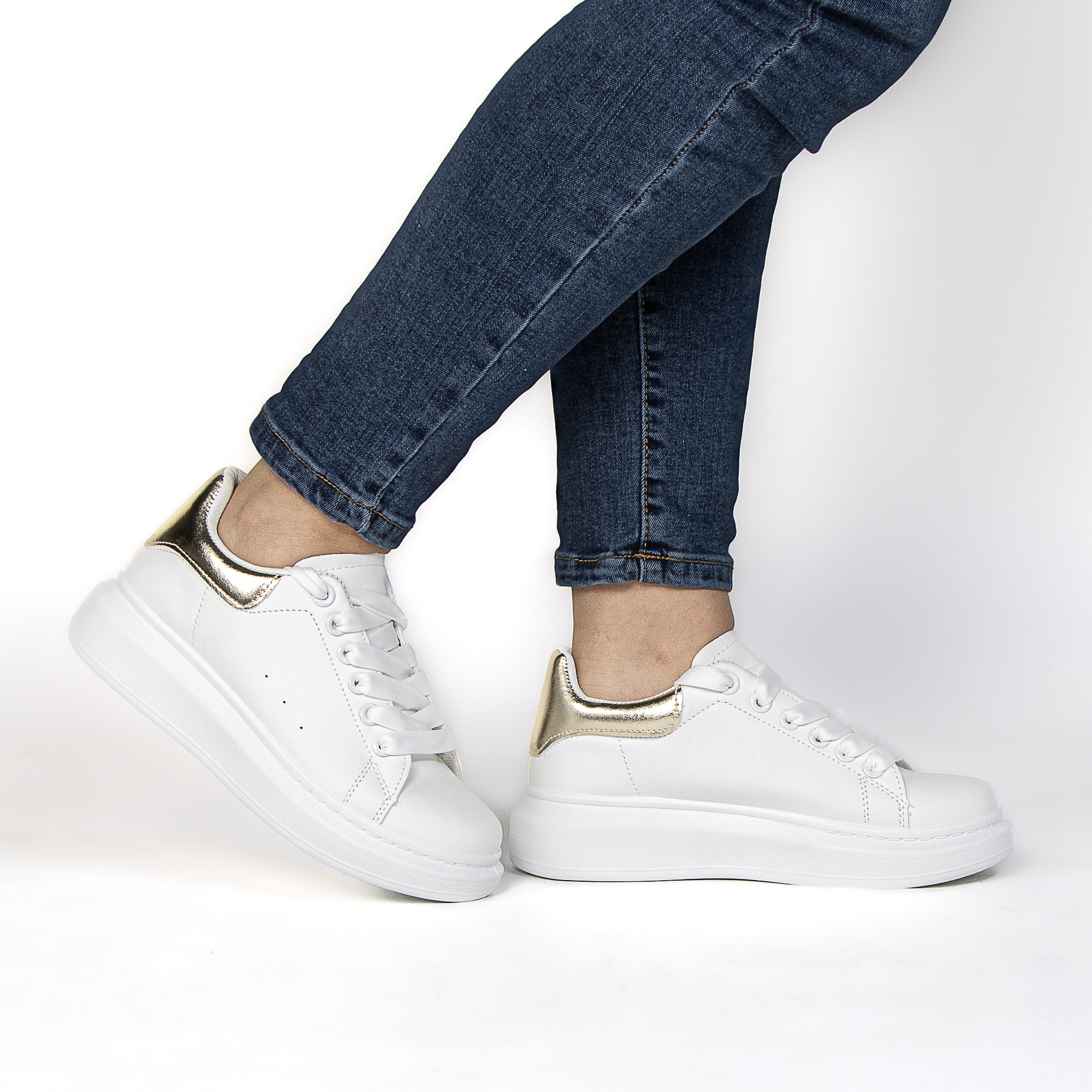 TE-7205-MADore-37_2 IRIS – Baskets à plateforme en Doré – Image 2