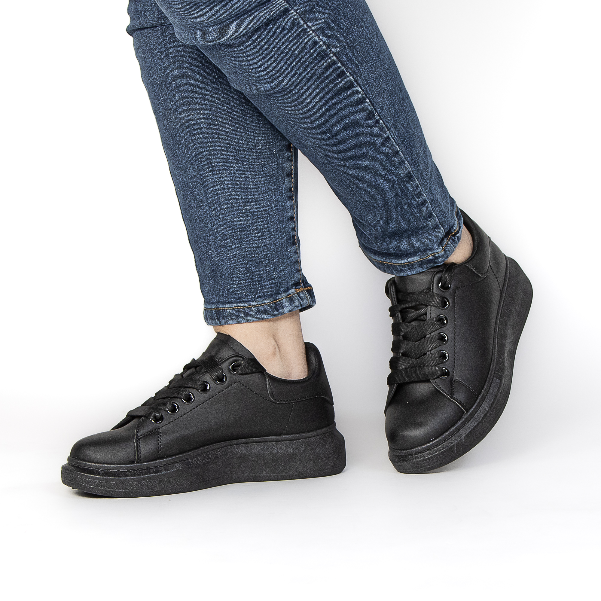 TE-7205-MANoir-37_5 IRIS – Baskets à plateforme en Noir – Image 7