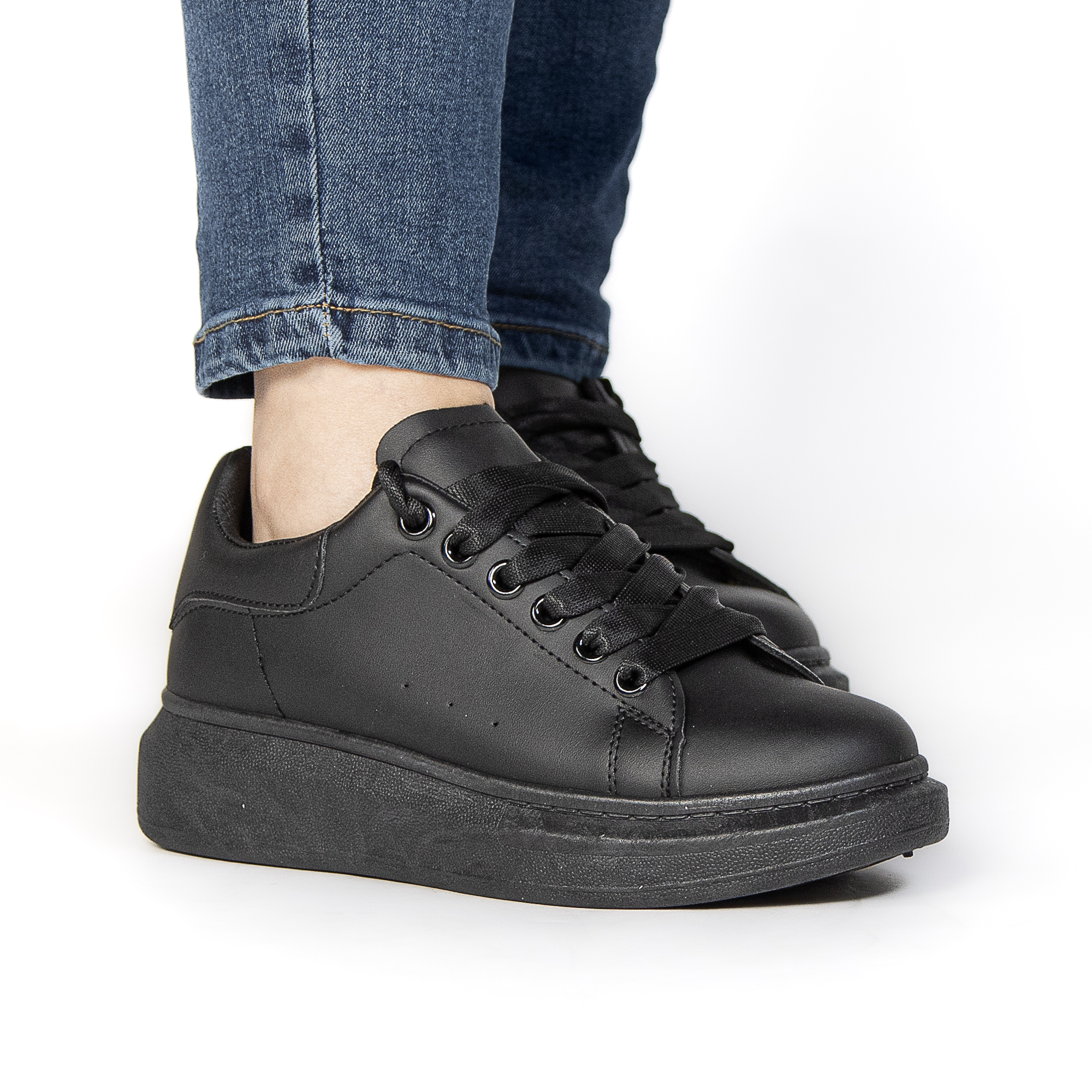 TE-7205-MANoir-37_8 IRIS – Baskets à plateforme en Noir – Image 8