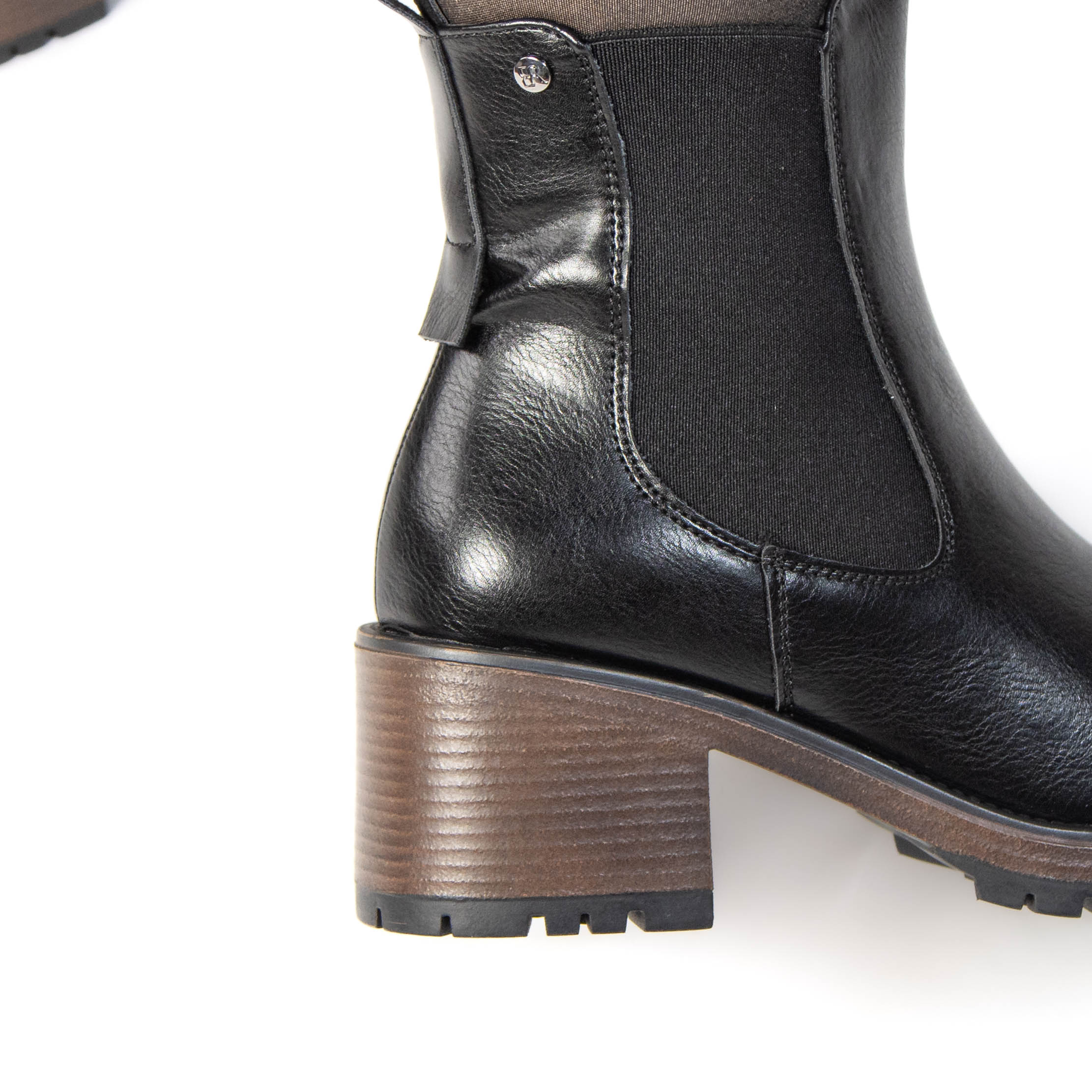 TE-787-MANoir-38_7 Juliana – Bottines femmes en Noir – Image 5