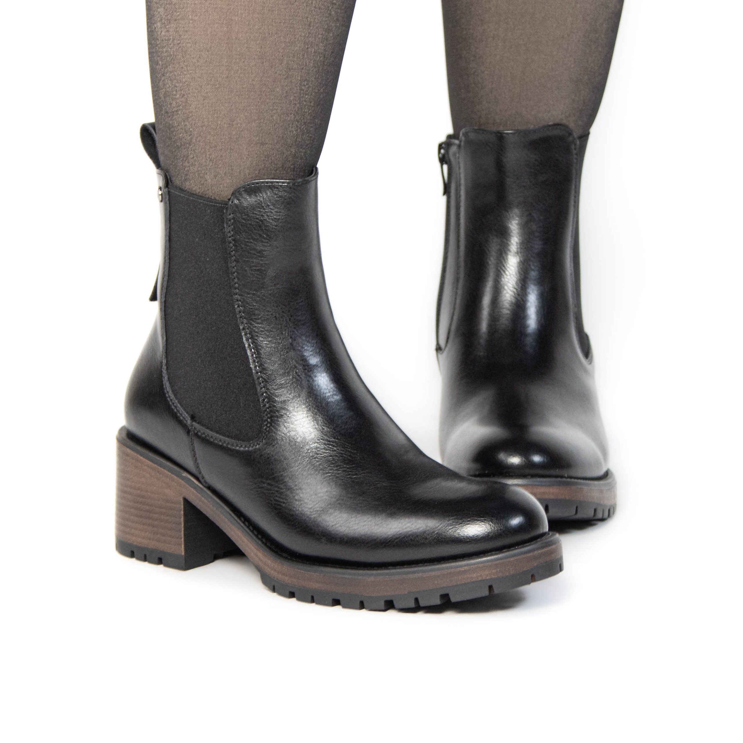 TE-787-MANoir-38_8 Juliana – Bottines femmes en Noir – Image 8