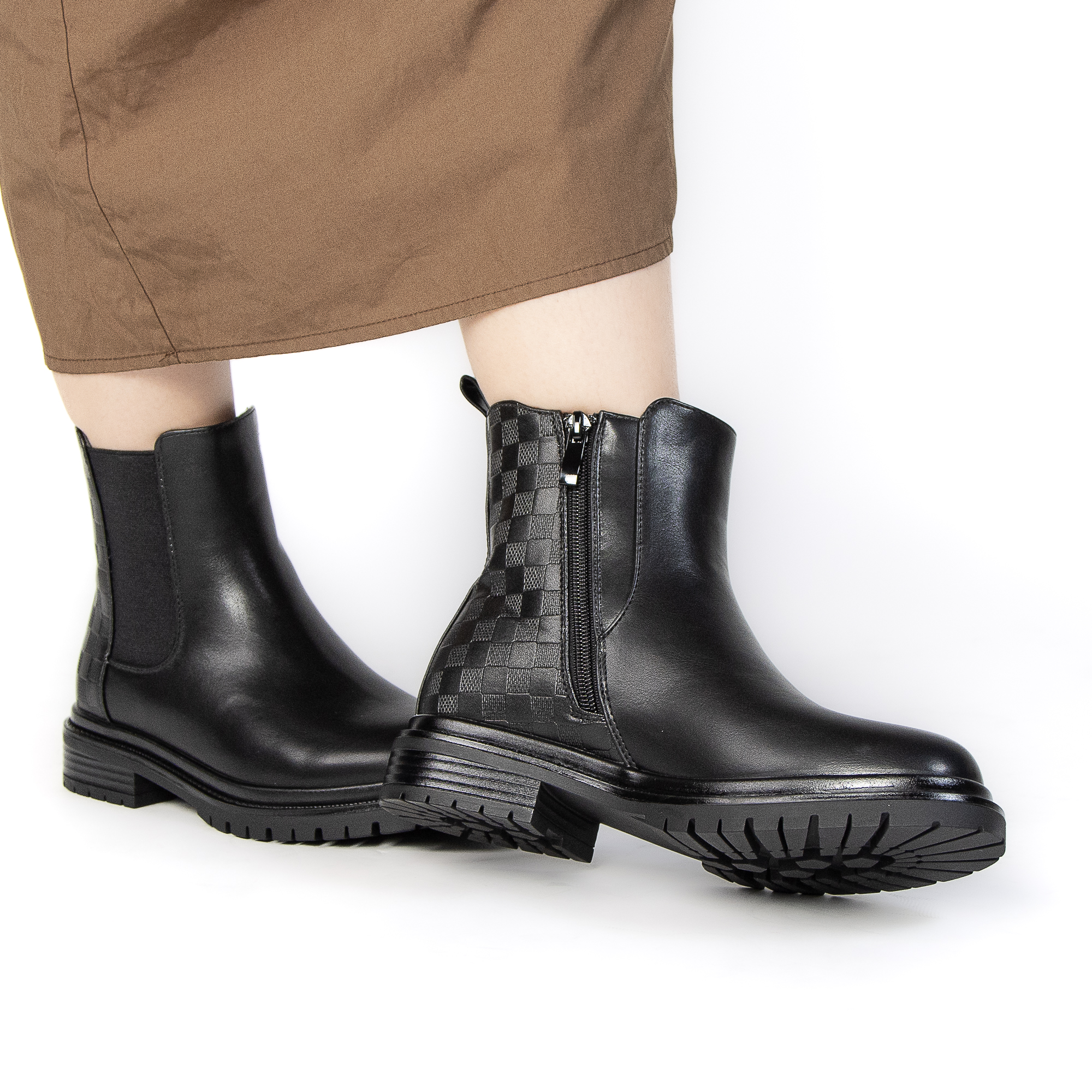 TE-805-MANoir-37_9 YANTI – Bottines femmes en Noir – Image 8