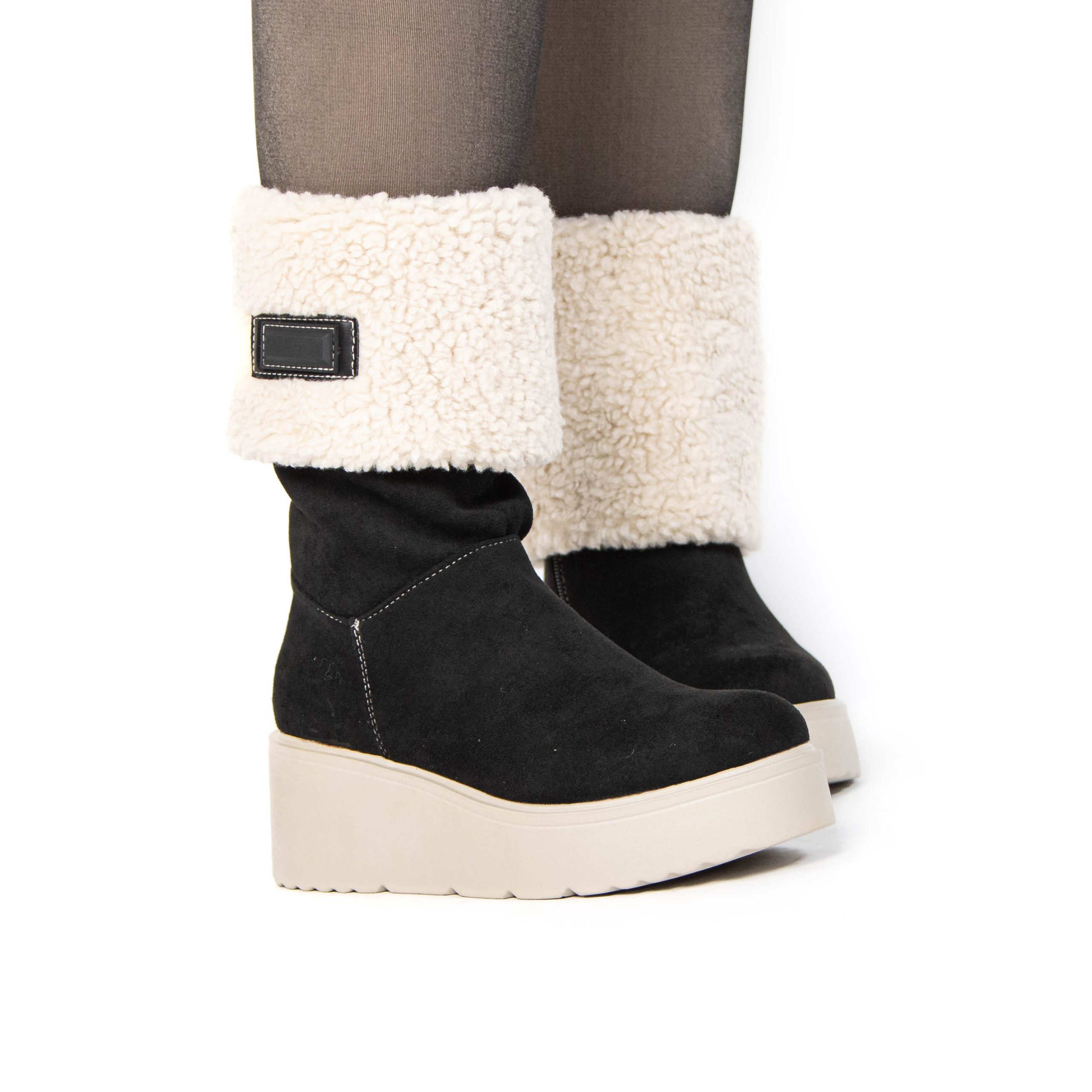 TE-8389-FDNoir-38_8 SNOW – Bottines compensées fourrées en Noir – Image 10