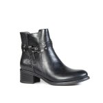 NADA – Bottines à talon en Noir