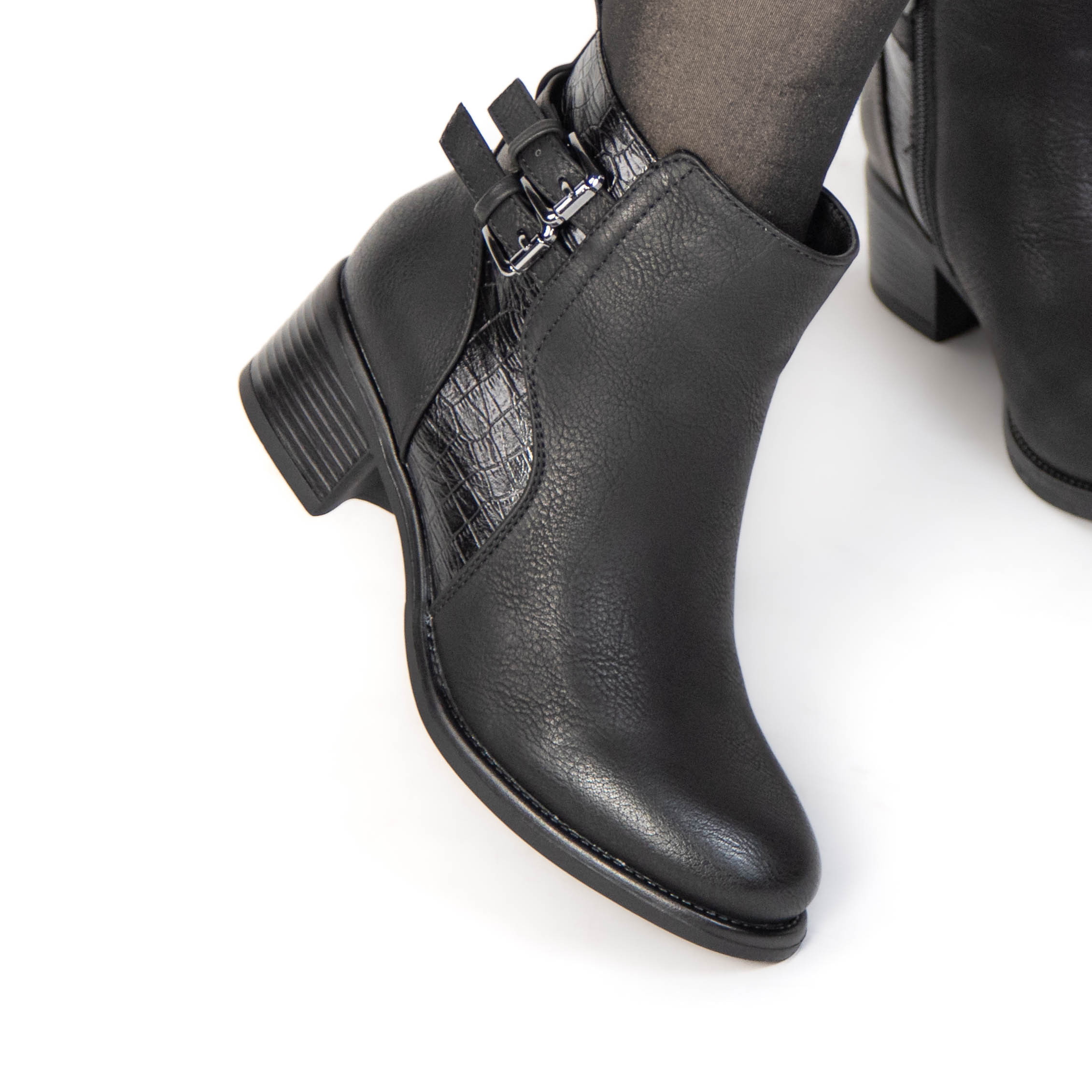 TE-902-MANoir-38_6 NILZA – Bottines femmes en Noir – Image 3