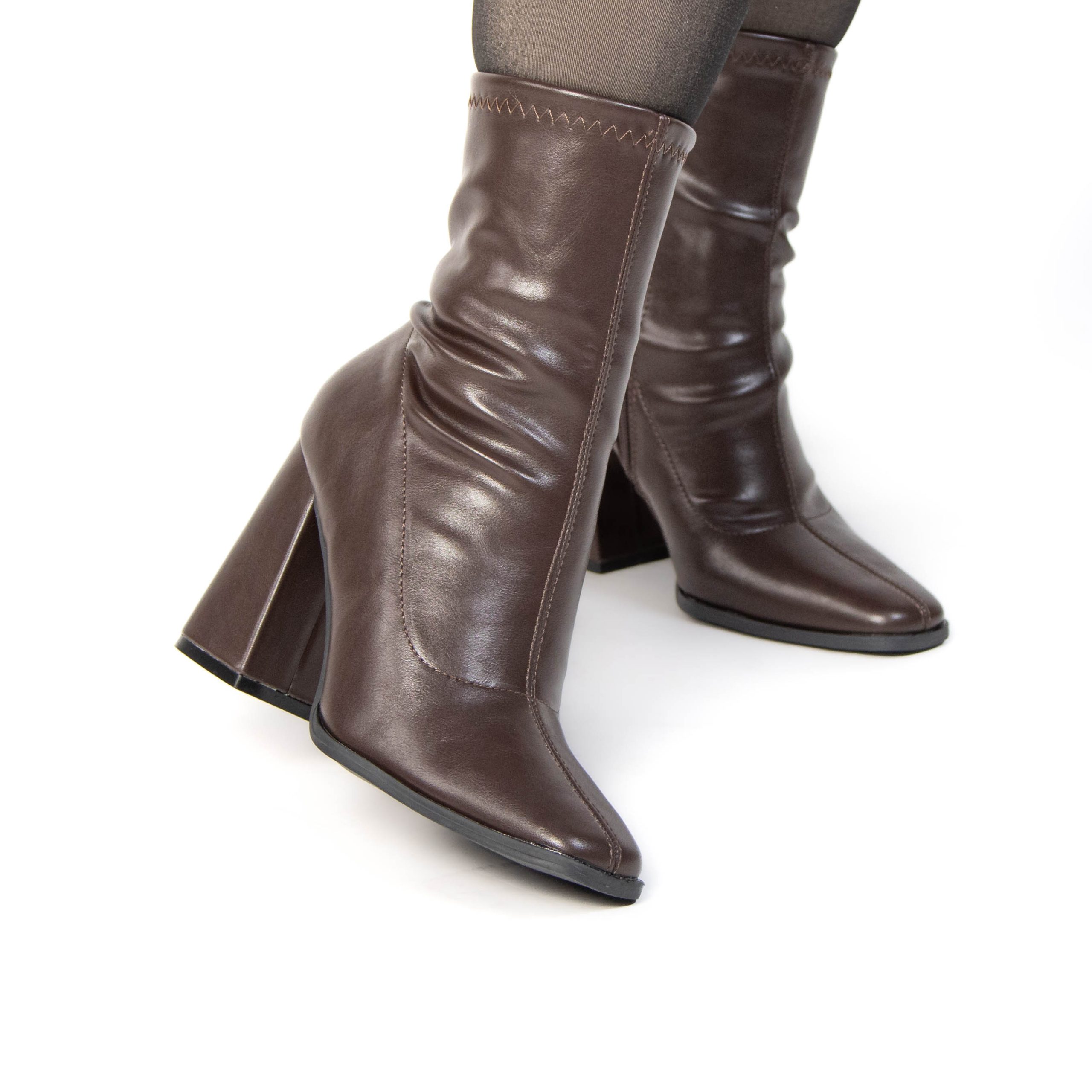 TE-988-MAMarron-38_3 Silvana – Bottines à talon en Marron – Image 3