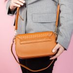 Cristal  – Sac à main en Abricot – Image 2