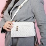 Makary  – Pouchette en Blanc – Image 2