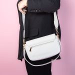 Opale  – Sac à main en Beige – Image 2