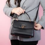 CYTHERIS  – Sac à main en Noir