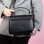 CYTHERIS  – Sac à main en Noir – Image 2