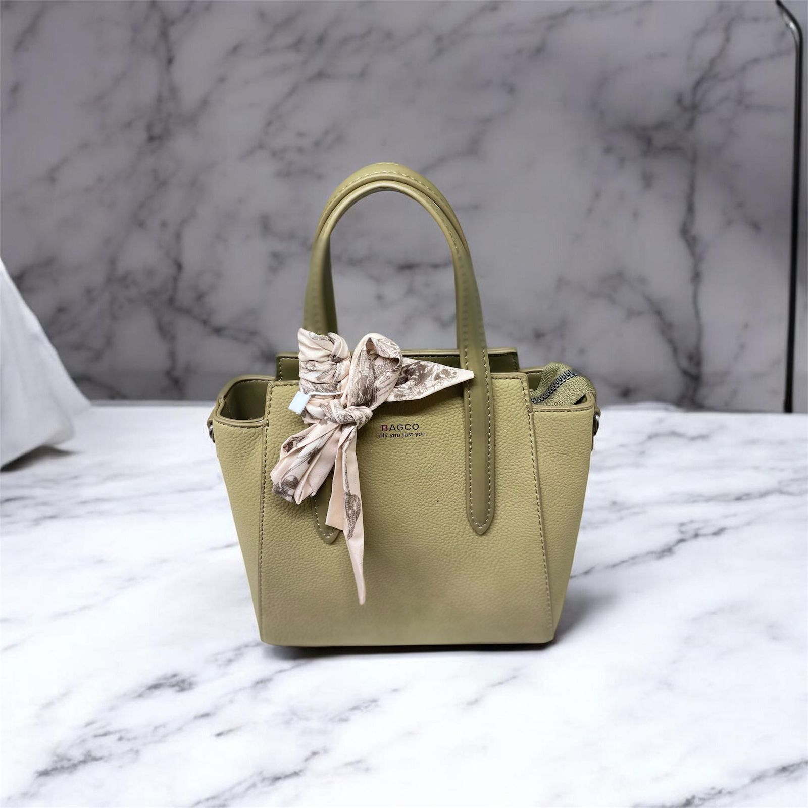 MA-9123-MAVert_2 Mila – Sac à main en Vert – Image 1