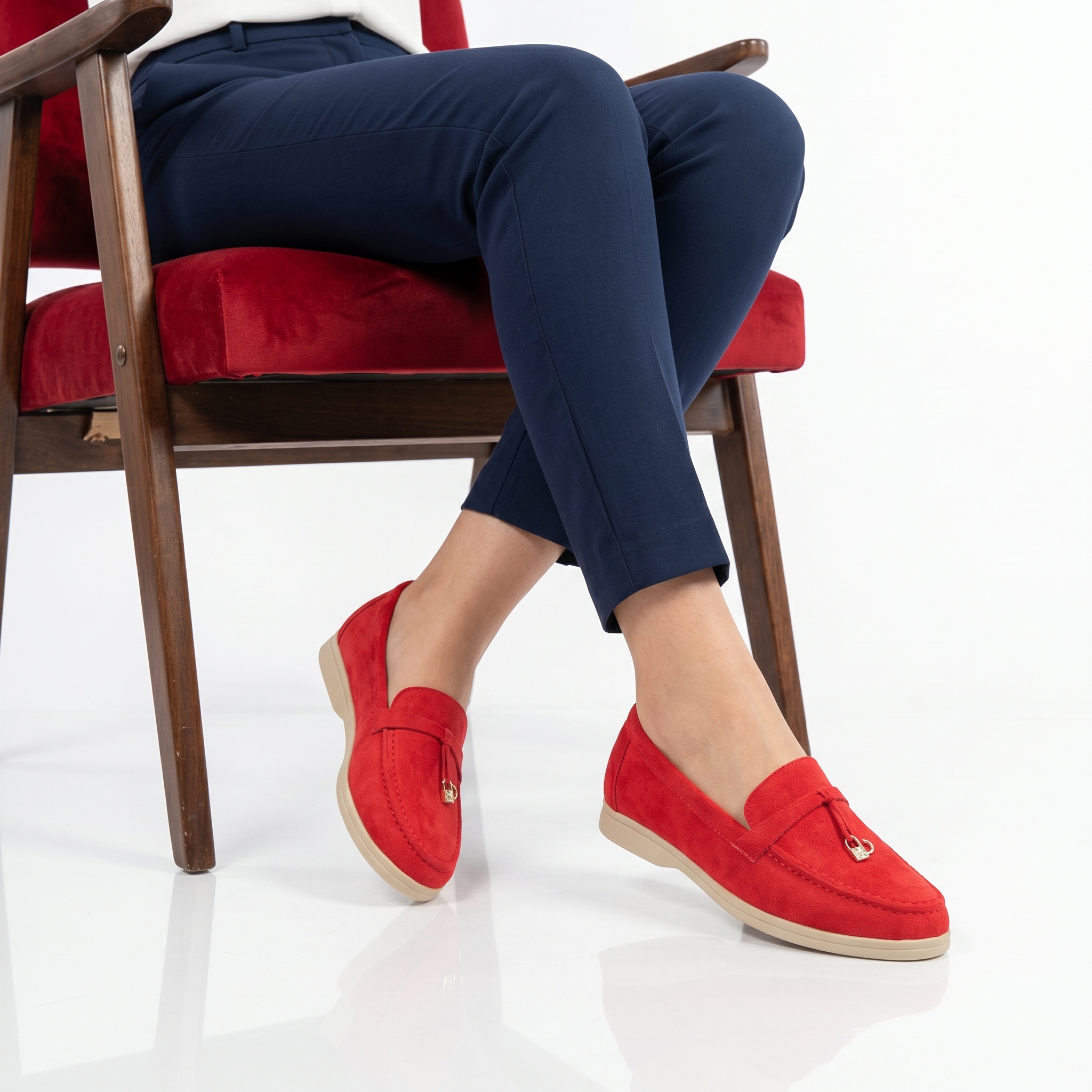 AB-9041-FDRouge-37_2 OPERA - Mocassins en Rouge – Image 1
