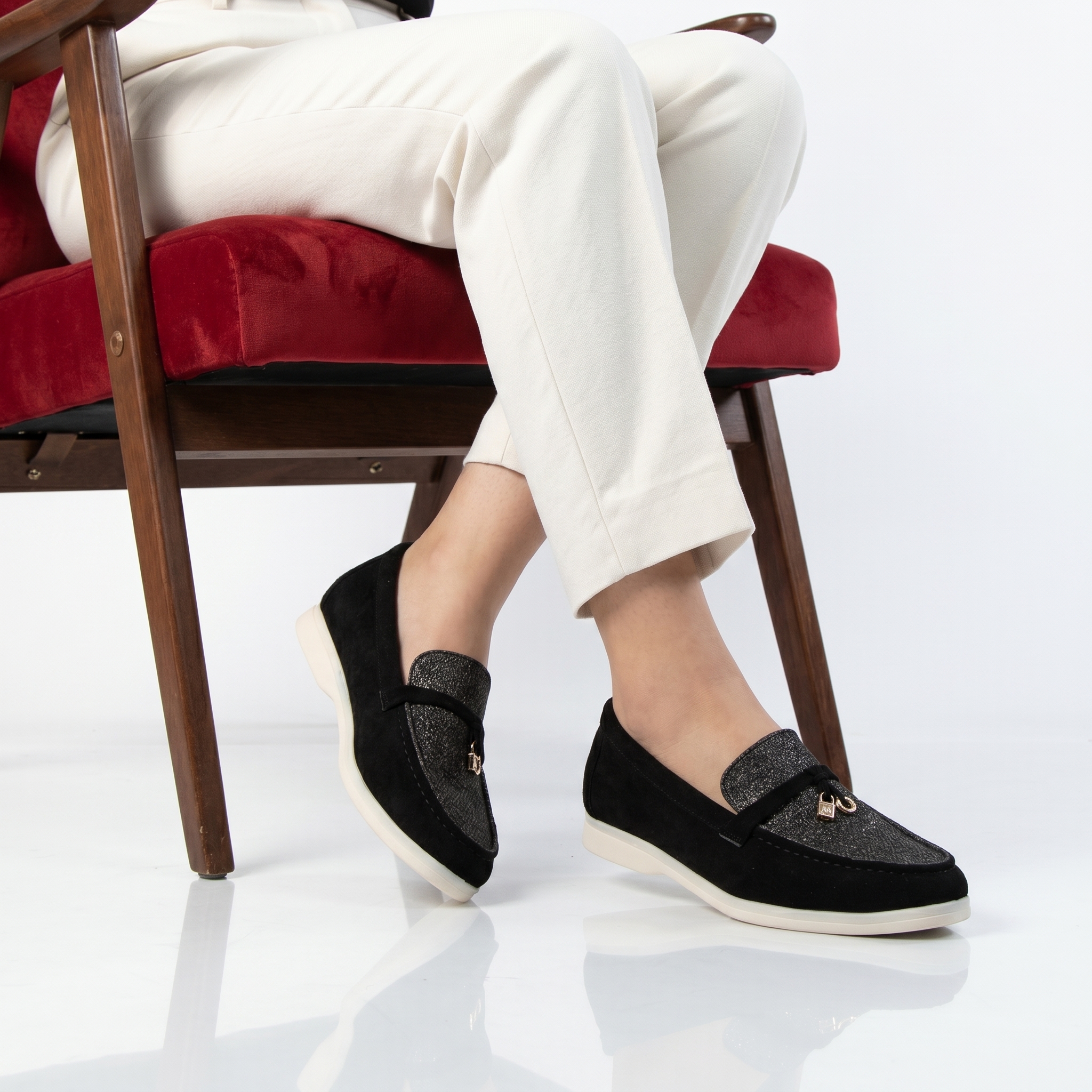 AB-9041-RFNoir-38-1 Opera - Mocassins Femme en Noir – Image 1