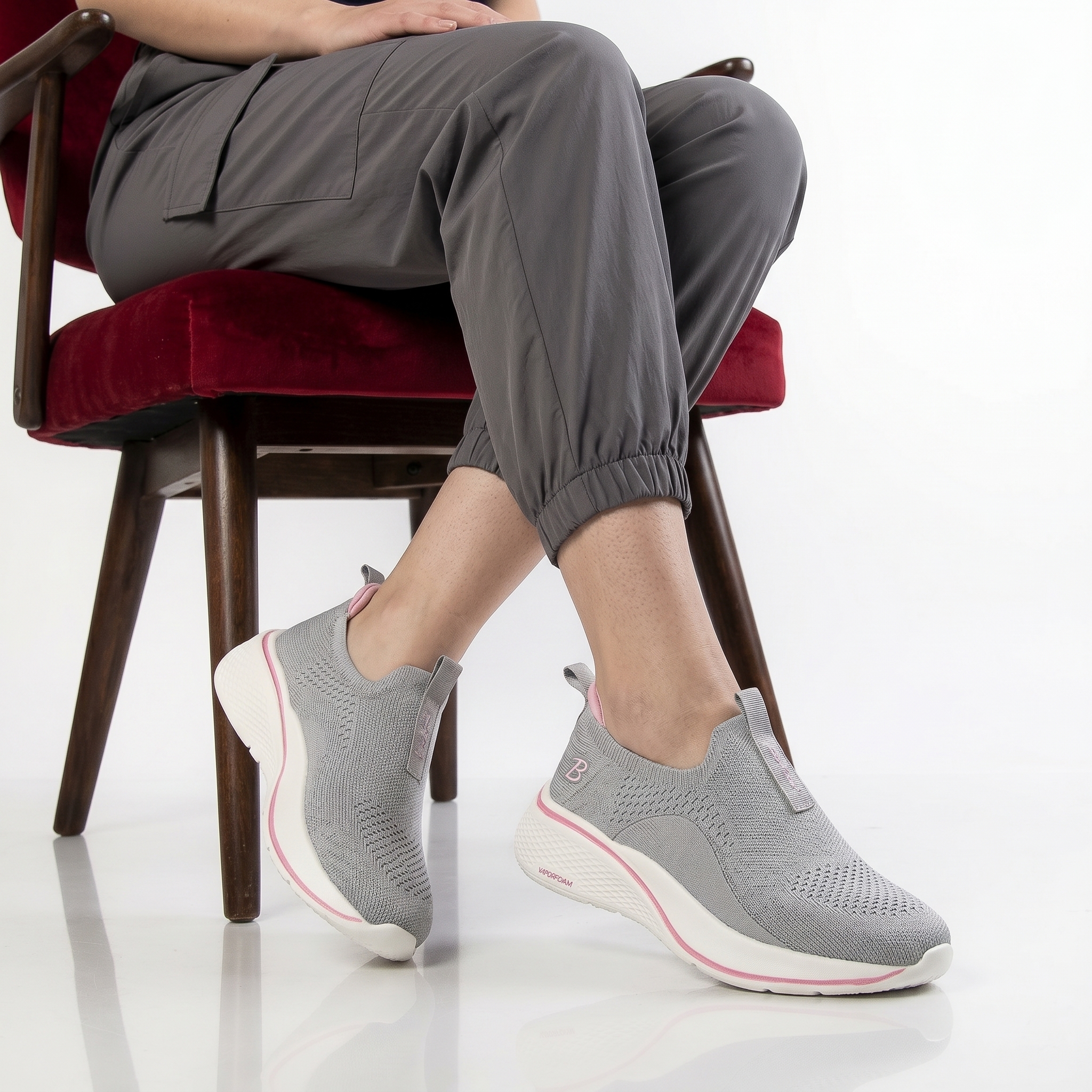 KA-19-TEGris-37 Veloura – Baskets confortables en Gris – Image 1