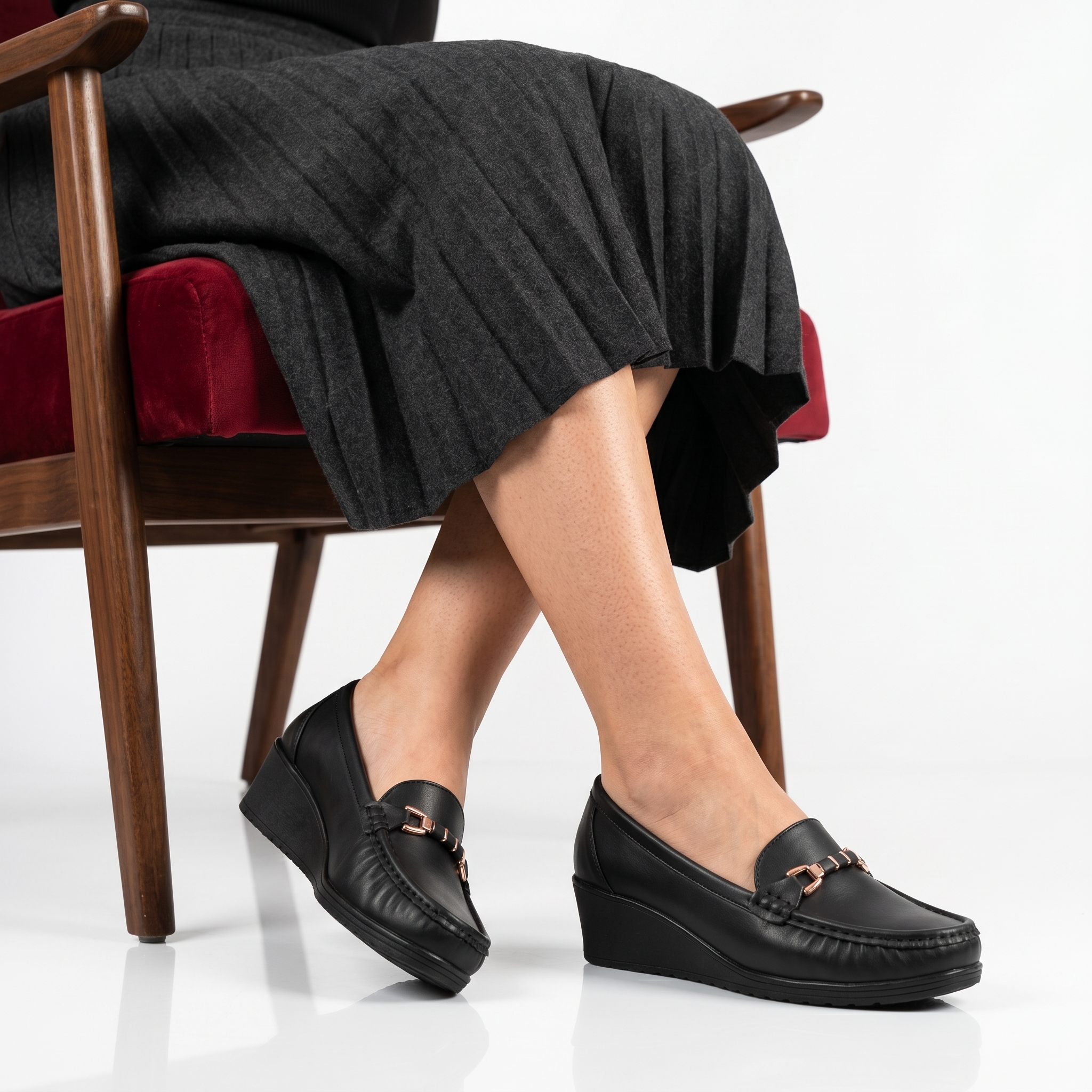 S19-2277-MABleu-39-1 Seigneuresse – Mocasins Femmes en Bleu – Image 1