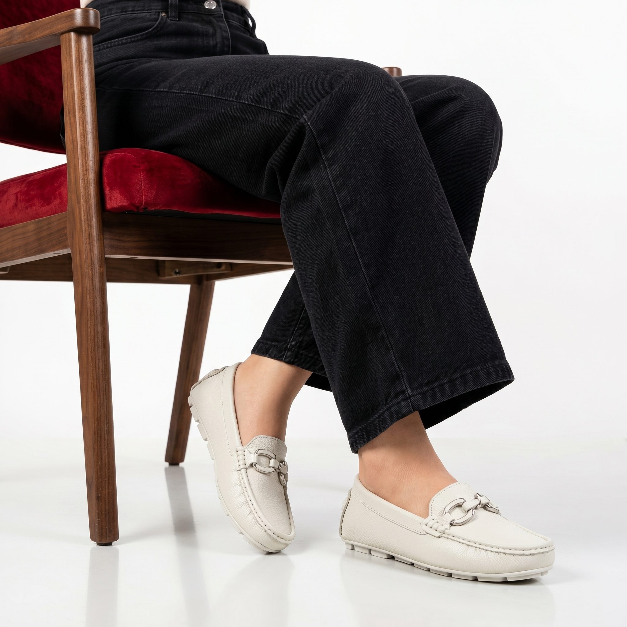 TT-27-MABlanc-37_1 Charme – mocassins femmes en Blanc – Image 1
