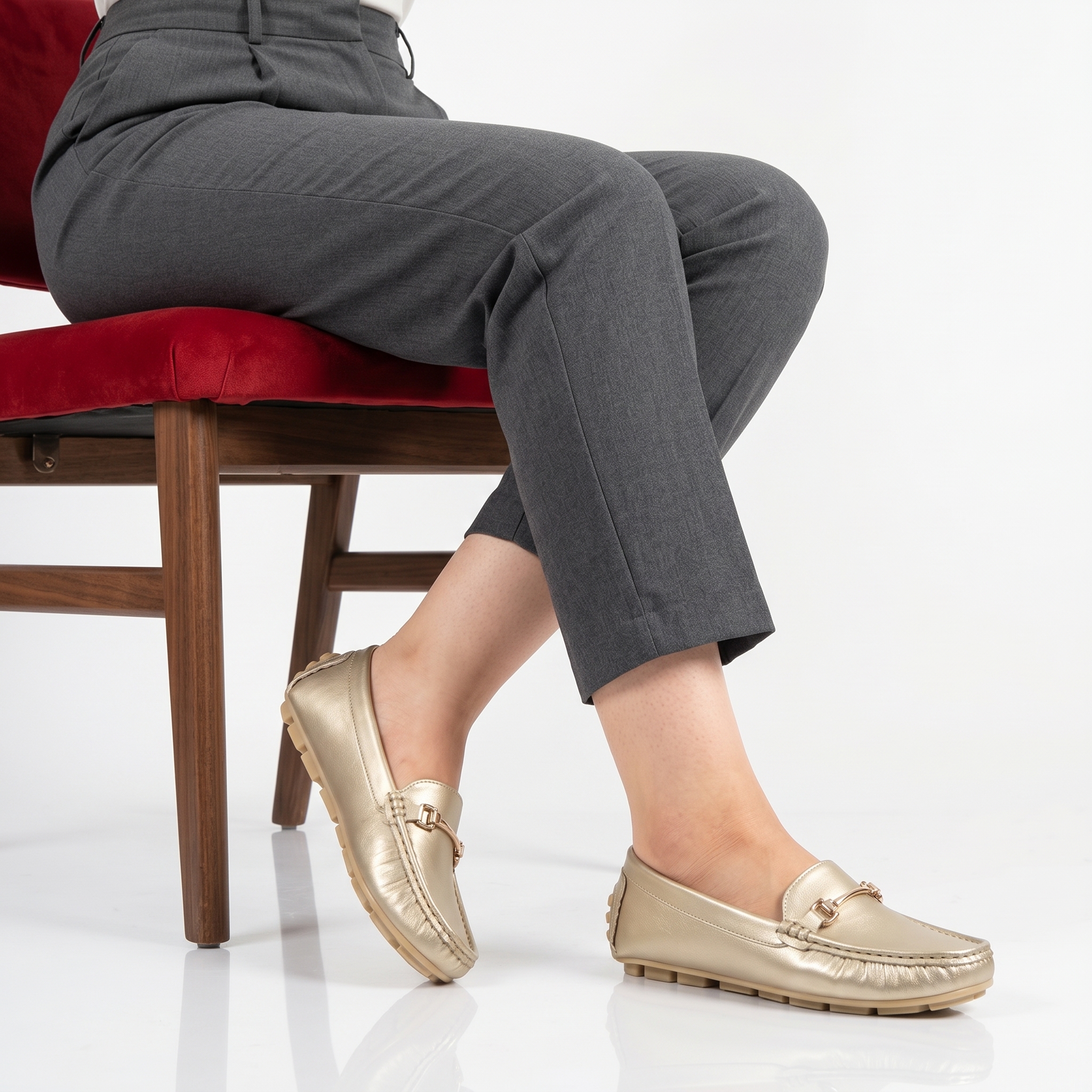 TT-5-MADore-38_1 Tassel – mocassins femmes en Doré – Image 1