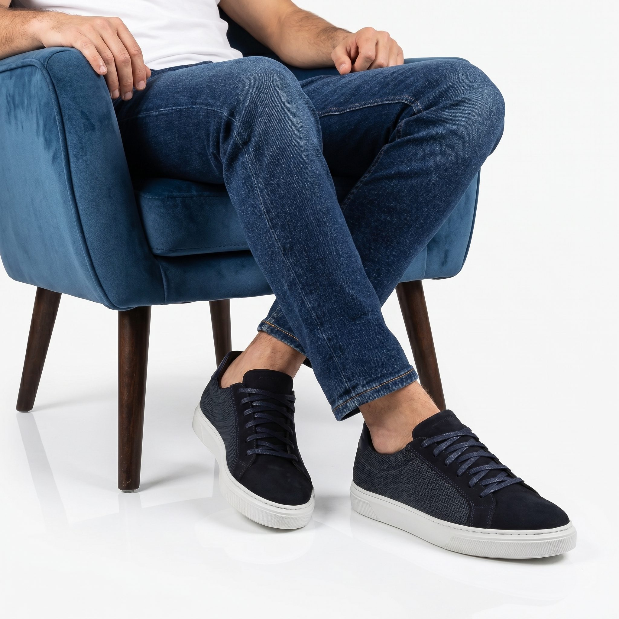 HC-424-CUIRBleu-Marine-40_1 DENO – Baskets Hommes en Bleu Marine – Image 1