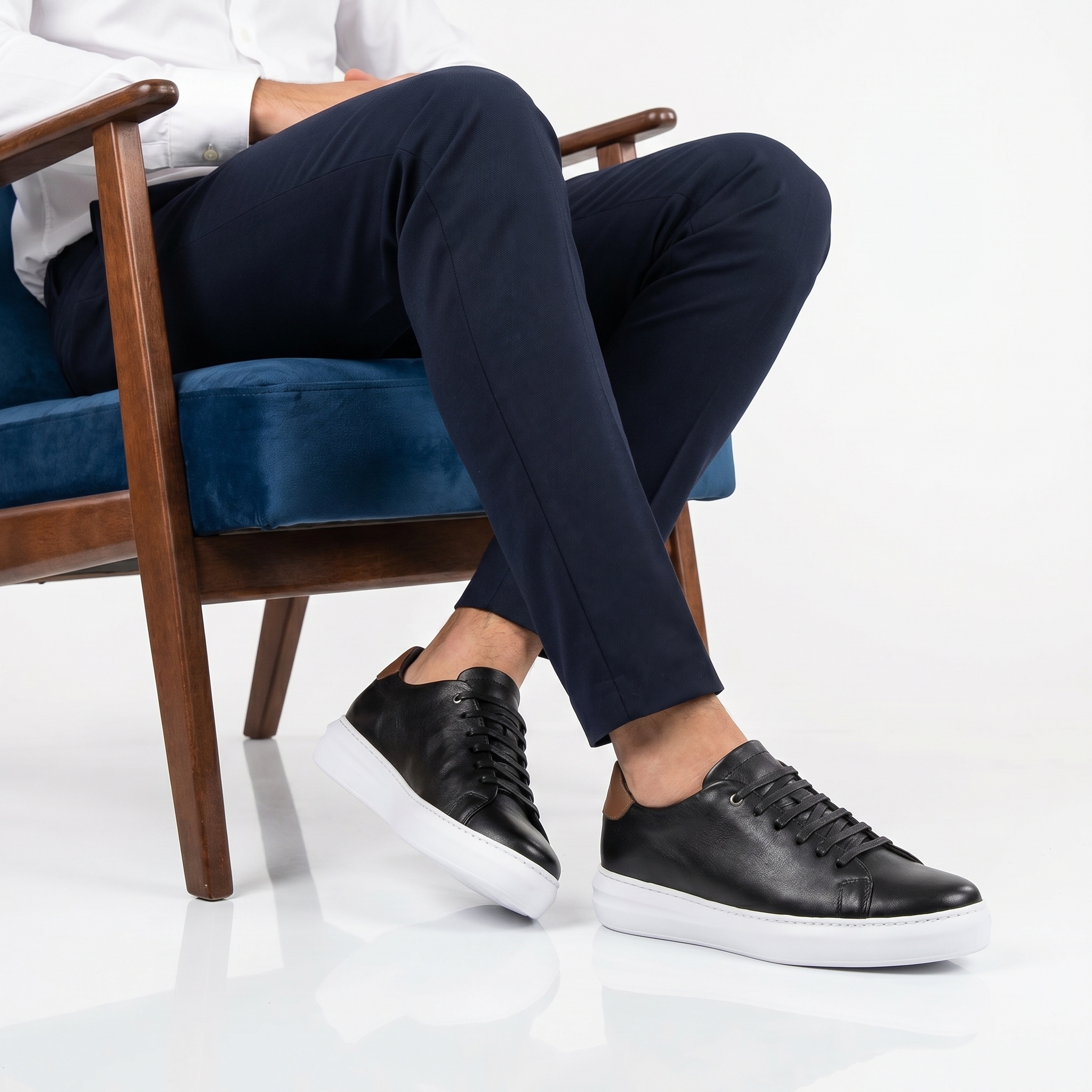 YO-39-CUIRNoir-41_1 Velocity - Baskets confortables en Noir – Image 1